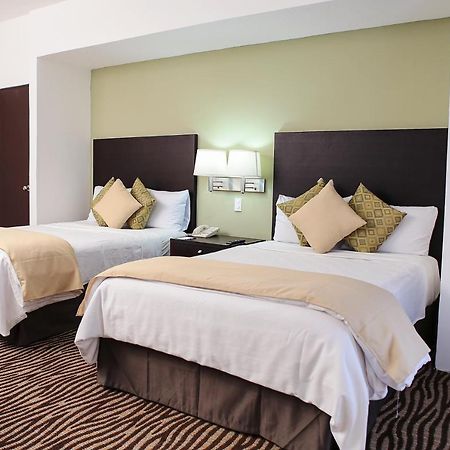 Quality Inn Nuevo Laredo Eksteriør bilde