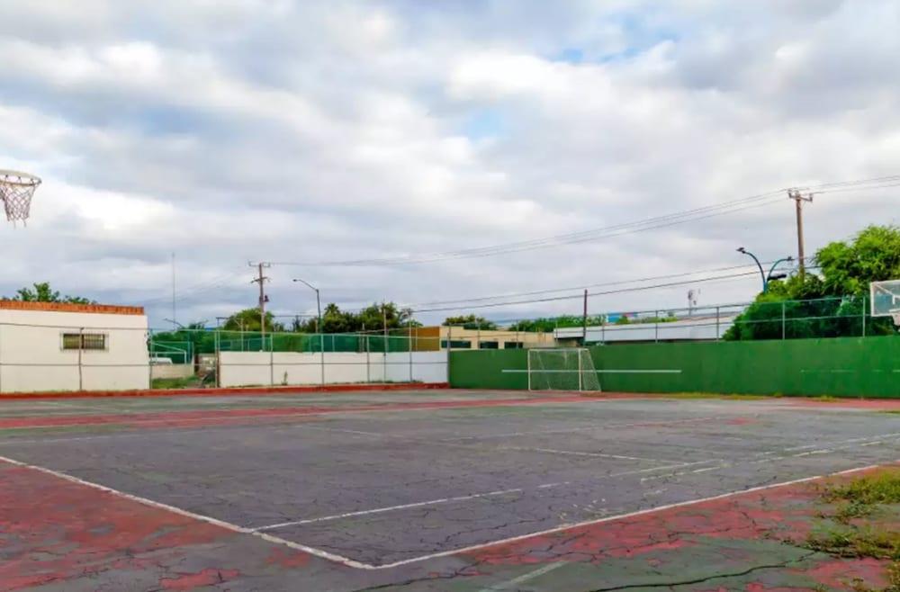 Quality Inn Nuevo Laredo Eksteriør bilde