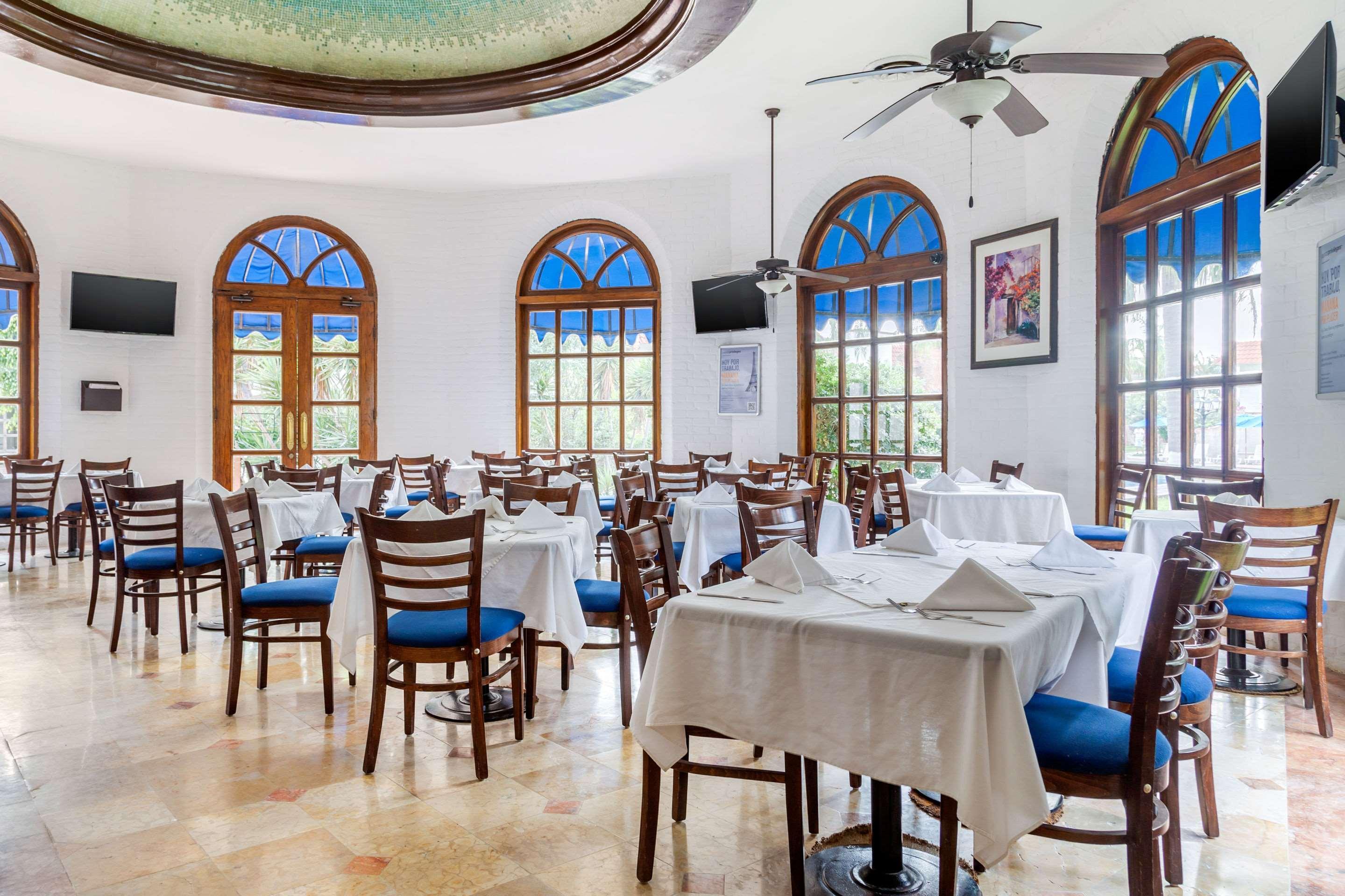 Quality Inn Nuevo Laredo Eksteriør bilde