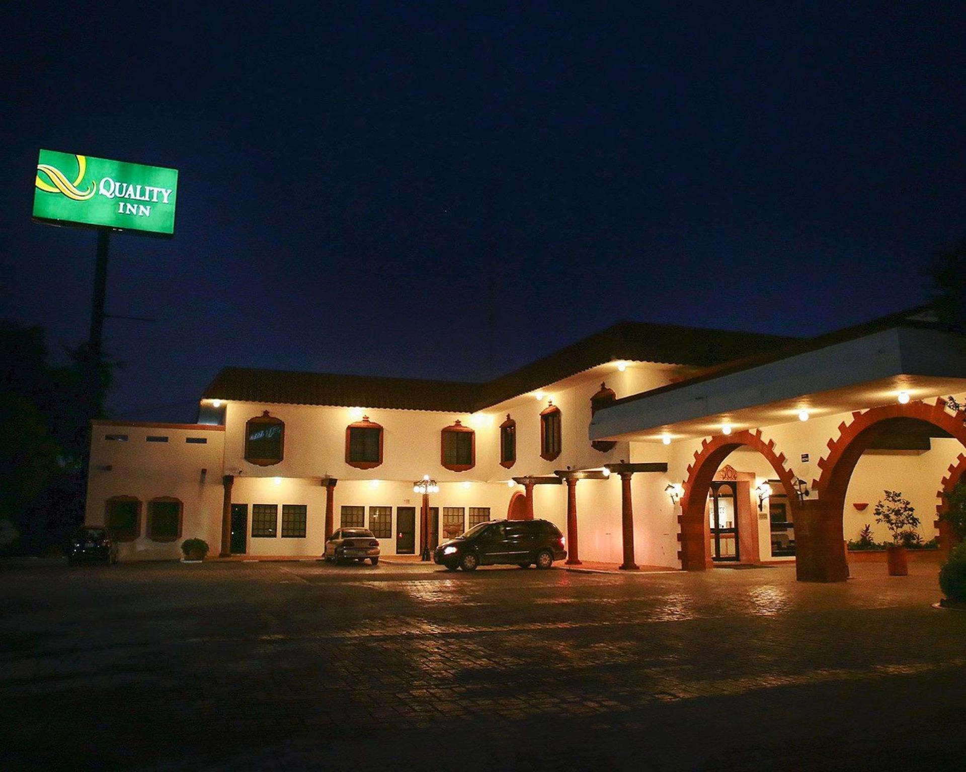 Quality Inn Nuevo Laredo Eksteriør bilde