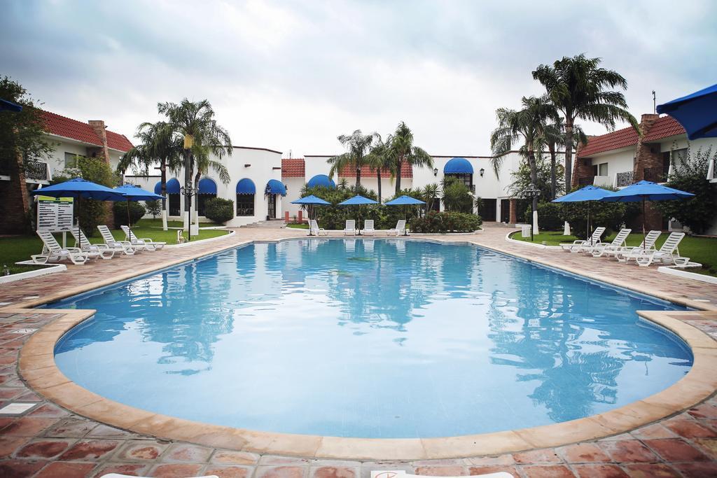 Quality Inn Nuevo Laredo Eksteriør bilde