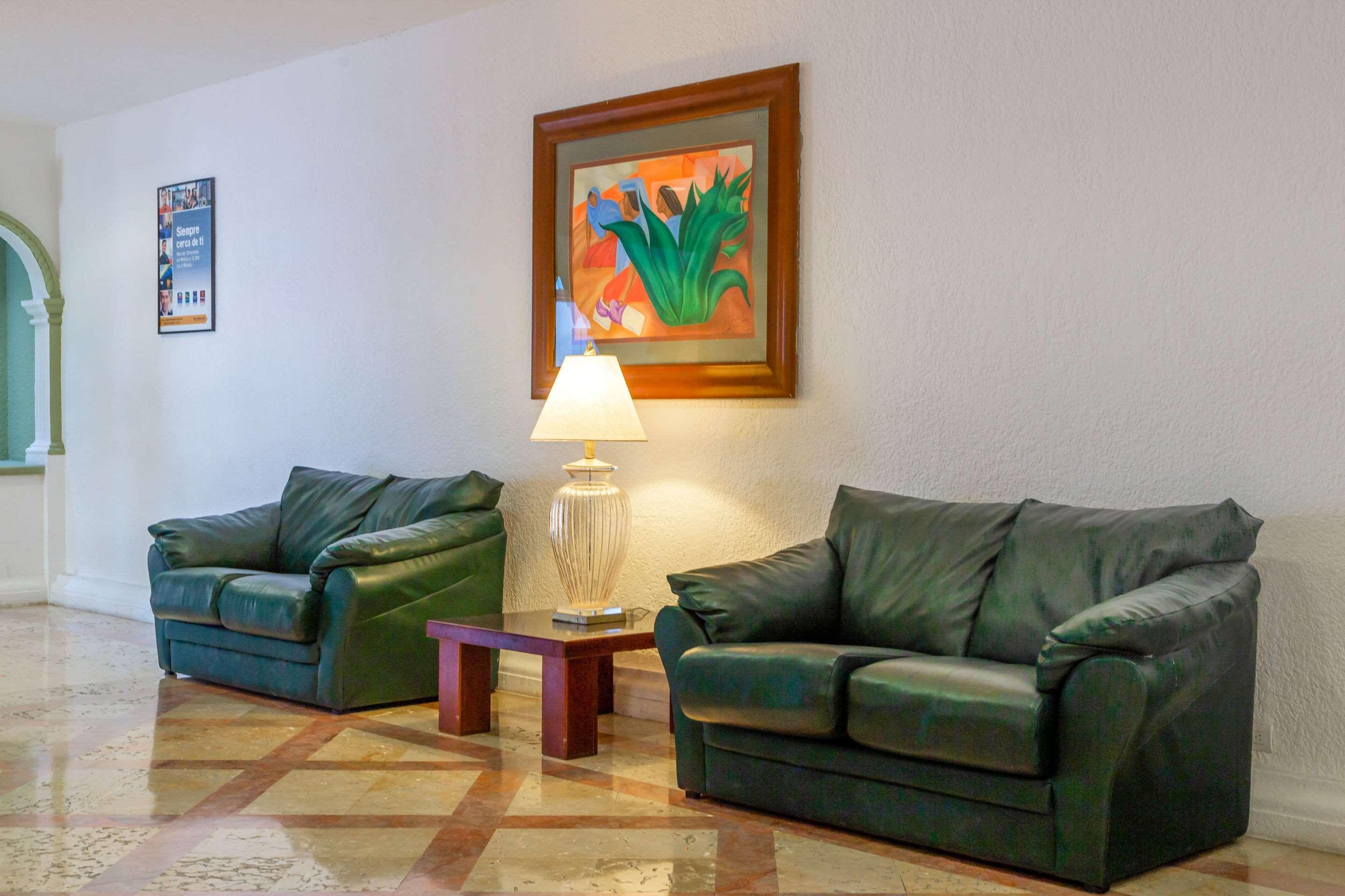 Quality Inn Nuevo Laredo Eksteriør bilde