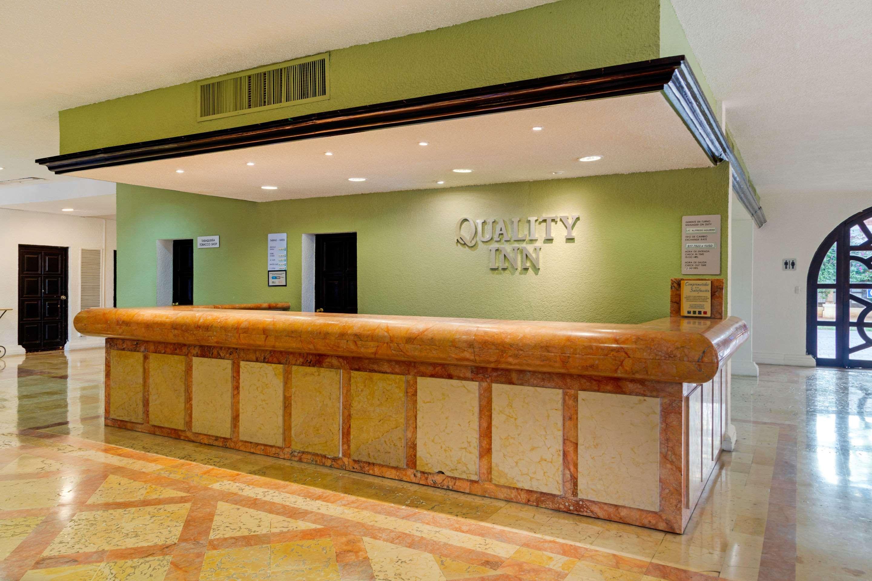 Quality Inn Nuevo Laredo Eksteriør bilde
