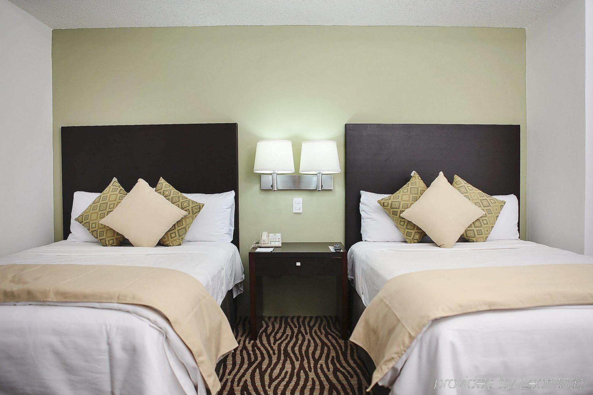 Quality Inn Nuevo Laredo Eksteriør bilde